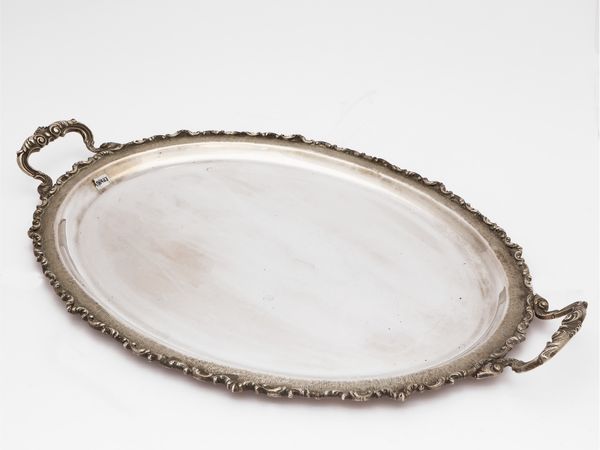 Guantiera in argento  - Asta Una casa fiorentina. Tra tradizione e modernit L'argenteria - I  - Associazione Nazionale - Case d'Asta italiane