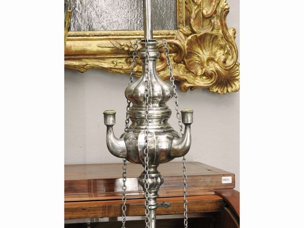 Grande lucerna fiorentina in argento  - Asta Una casa fiorentina. Tra tradizione e modernit L'argenteria - I  - Associazione Nazionale - Case d'Asta italiane