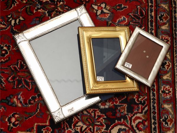 Tre cornici portaritratti in argento  - Asta Una casa fiorentina. Tra tradizione e modernit L'argenteria - I  - Associazione Nazionale - Case d'Asta italiane