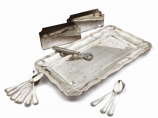 Accessori per la tavola in argento  - Asta Una casa fiorentina. Tra tradizione e modernit L'argenteria - I  - Associazione Nazionale - Case d'Asta italiane
