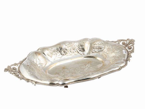 Cestino centrotavola in argento  - Asta Una casa fiorentina. Tra tradizione e modernit L'argenteria - I  - Associazione Nazionale - Case d'Asta italiane