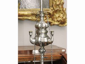 Grande lucerna fiorentina in argento  - Asta Una casa fiorentina. Tra tradizione e modernit L'argenteria - I  - Associazione Nazionale - Case d'Asta italiane