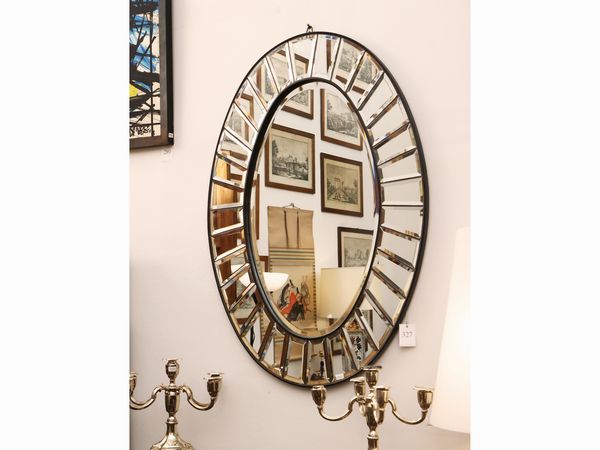 Specchiera ovale  - Asta 	 Una casa fiorentina. Tra tradizione e modernit Arte moderna e contemporanea Raccolta di dipinti moderni e Design - II  - Associazione Nazionale - Case d'Asta italiane