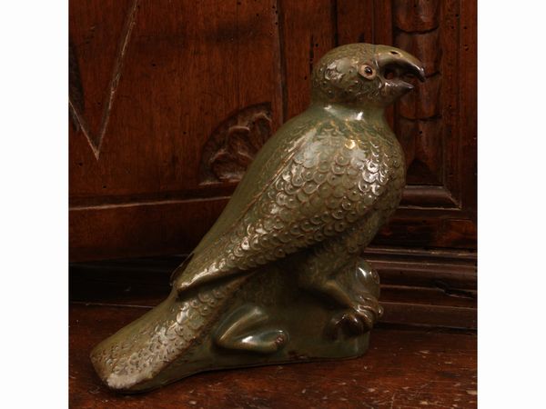 Figura in porcellana con invetriatura Cladon  - Asta Una casa fiorentina. Tra tradizione e modernit Le collezioni, i dipinti, gli arredi - III  - Associazione Nazionale - Case d'Asta italiane