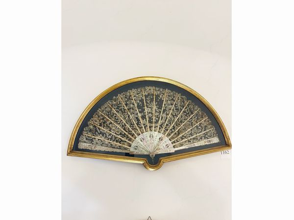 Ventaglio da collezione  - Asta Una casa fiorentina. Tra tradizione e modernit Le collezioni, i dipinti, gli arredi - III  - Associazione Nazionale - Case d'Asta italiane