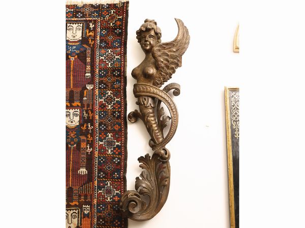 Coppia di grandi fregi decorativi in legno intagliato e dorato  - Asta Una casa fiorentina. Tra tradizione e modernit Le collezioni, i dipinti, gli arredi - III  - Associazione Nazionale - Case d'Asta italiane