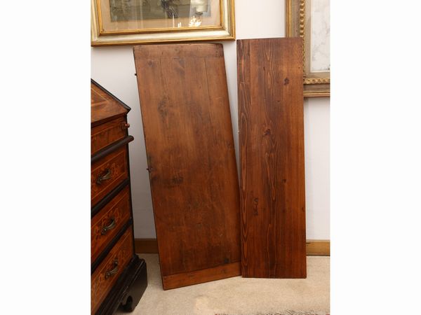 Tavolo da pranzo in noce  - Asta Una casa fiorentina. Tra tradizione e modernit Le collezioni, i dipinti, gli arredi - III  - Associazione Nazionale - Case d'Asta italiane