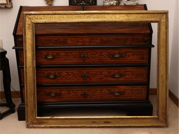 Cornice a cassetta in legno dorato  - Asta Una casa fiorentina. Tra tradizione e modernit Le collezioni, i dipinti, gli arredi - III  - Associazione Nazionale - Case d'Asta italiane