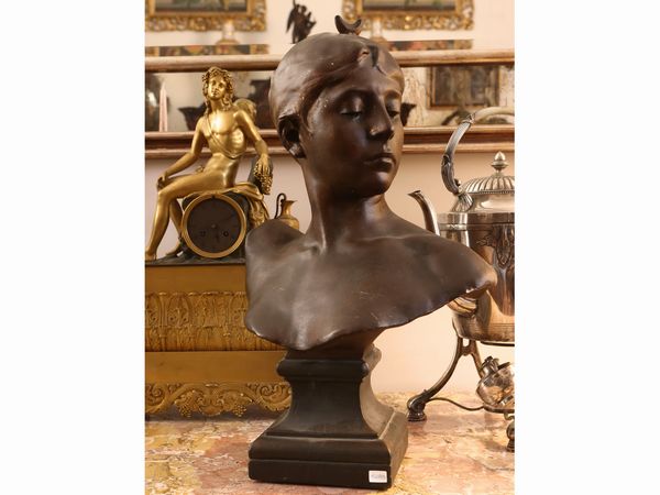 Busto in gesso raffigurante Diana  - Asta Una casa fiorentina. Tra tradizione e modernit Le collezioni, i dipinti, gli arredi - III  - Associazione Nazionale - Case d'Asta italiane