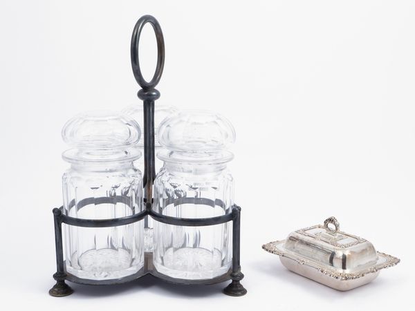 Porta stuzzichini in metallo argentato e vetro  - Asta Una casa fiorentina. Tra tradizione e modernit Le collezioni, i dipinti, gli arredi - III  - Associazione Nazionale - Case d'Asta italiane