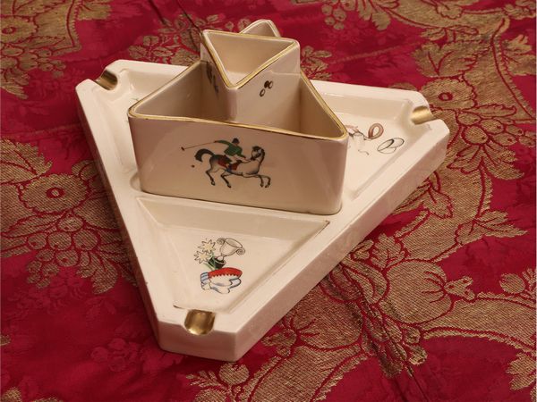 Set da fumo in ceramica  - Asta Una casa fiorentina. Tra tradizione e modernit Le collezioni, i dipinti, gli arredi - III  - Associazione Nazionale - Case d'Asta italiane