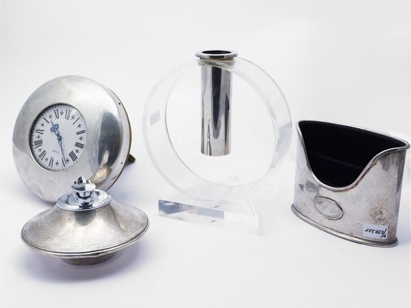 Set da scrivania in argento e metallo argentato  - Asta Una casa fiorentina. Tra tradizione e modernit Le collezioni, i dipinti, gli arredi - III  - Associazione Nazionale - Case d'Asta italiane