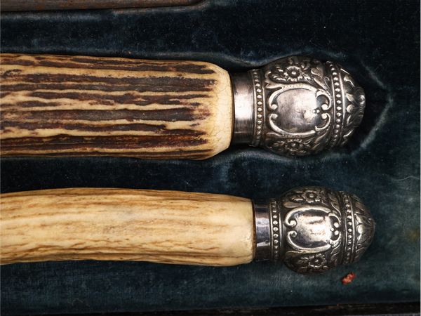 Set di posate da trinciante  - Asta Una casa fiorentina. Tra tradizione e modernit Le collezioni, i dipinti, gli arredi - III  - Associazione Nazionale - Case d'Asta italiane