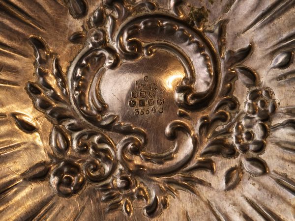 Cestino in metallo argentato  - Asta Una casa fiorentina. Tra tradizione e modernit Le collezioni, i dipinti, gli arredi - III  - Associazione Nazionale - Case d'Asta italiane