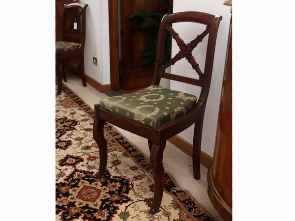 Serie di sei sedie in mogano, facenti parte di un finimento  - Asta Una casa fiorentina. Tra tradizione e modernit Le collezioni, i dipinti, gli arredi - III  - Associazione Nazionale - Case d'Asta italiane