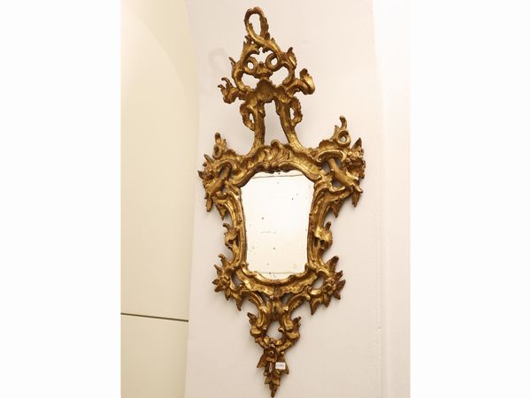 Grande ventola in legno dorato  - Asta Una casa fiorentina. Tra tradizione e modernit Le collezioni, i dipinti, gli arredi - III  - Associazione Nazionale - Case d'Asta italiane