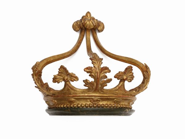 Corona da baldacchino in legno intagliato e dorato  - Asta Una casa fiorentina. Tra tradizione e modernit Le collezioni, i dipinti, gli arredi - III  - Associazione Nazionale - Case d'Asta italiane
