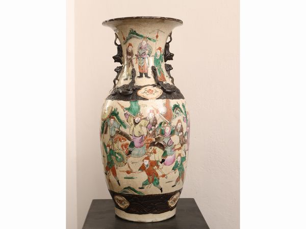 Coppia di vasi  balaustro in ceramica  - Asta Una casa fiorentina. Tra tradizione e modernit Le collezioni, i dipinti, gli arredi - III  - Associazione Nazionale - Case d'Asta italiane