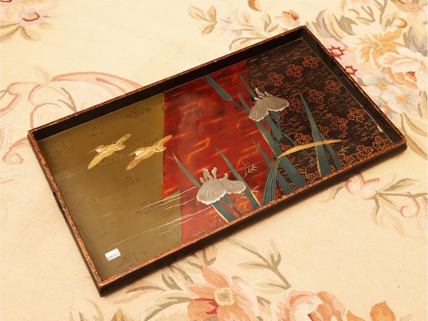 Vassoio in lacca  - Asta Una casa fiorentina. Tra tradizione e modernit Le collezioni, i dipinti, gli arredi - III  - Associazione Nazionale - Case d'Asta italiane