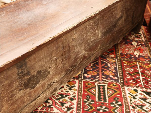 Cassapanca in noce  - Asta Una casa fiorentina. Tra tradizione e modernit Le collezioni, i dipinti, gli arredi - III  - Associazione Nazionale - Case d'Asta italiane