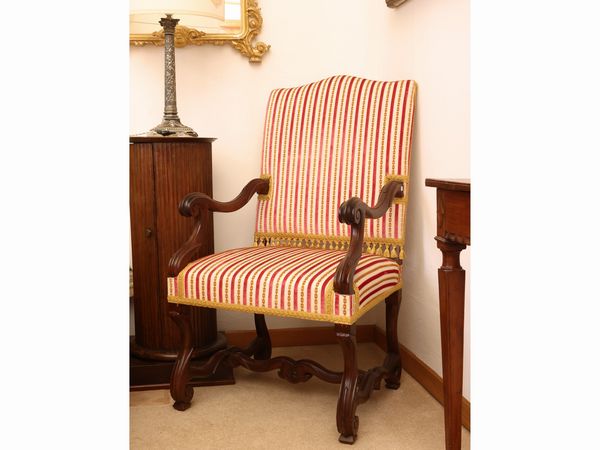 Coppia di seggioloni in noce  - Asta Una casa fiorentina. Tra tradizione e modernit Le collezioni, i dipinti, gli arredi - III  - Associazione Nazionale - Case d'Asta italiane