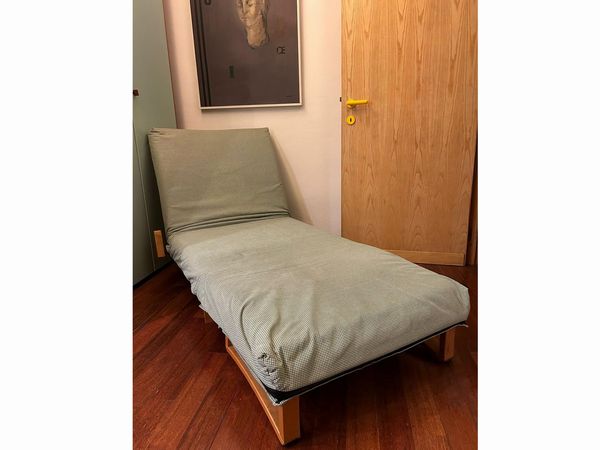 Poltrona letto chaise-longue di foggia moderna  - Asta Una casa fiorentina. Tra tradizione e modernit Le collezioni, i dipinti, gli arredi - III  - Associazione Nazionale - Case d'Asta italiane