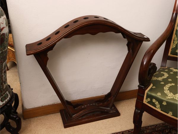 Ombrelliera in legno  - Asta Una casa fiorentina. Tra tradizione e modernit Le collezioni, i dipinti, gli arredi - III  - Associazione Nazionale - Case d'Asta italiane