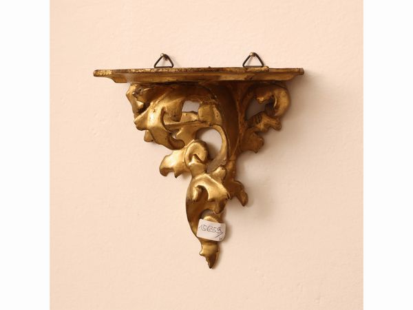 Coppia di vasi ad anfora in porcellana lumeggiata in oro  - Asta Una casa fiorentina. Tra tradizione e modernit Le collezioni, i dipinti, gli arredi - III  - Associazione Nazionale - Case d'Asta italiane