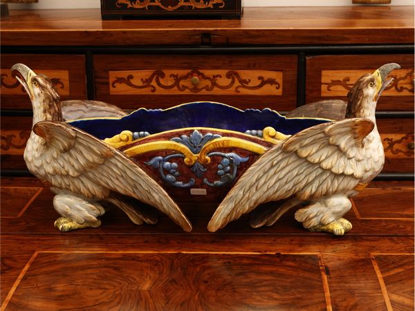 Centrotavola in terracotta invetriata, Ginori, fine del XIX/inizio del XX secolo  - Asta Una casa fiorentina. Tra tradizione e modernit Le collezioni, i dipinti, gli arredi - III  - Associazione Nazionale - Case d'Asta italiane