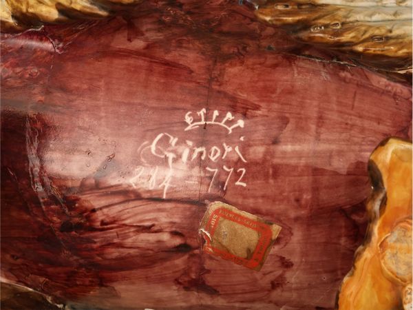 Centrotavola in terracotta invetriata, Ginori, fine del XIX/inizio del XX secolo  - Asta Una casa fiorentina. Tra tradizione e modernit Le collezioni, i dipinti, gli arredi - III  - Associazione Nazionale - Case d'Asta italiane