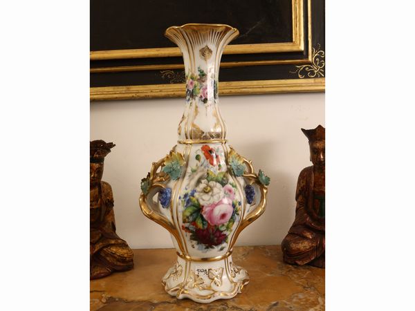 Coppia di vasi in porcellana  - Asta Una casa fiorentina. Tra tradizione e modernit Le collezioni, i dipinti, gli arredi - III  - Associazione Nazionale - Case d'Asta italiane