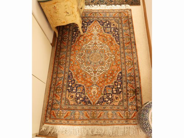 Tappeto persiano  - Asta Una casa fiorentina. Tra tradizione e modernit Le collezioni, i dipinti, gli arredi - III  - Associazione Nazionale - Case d'Asta italiane