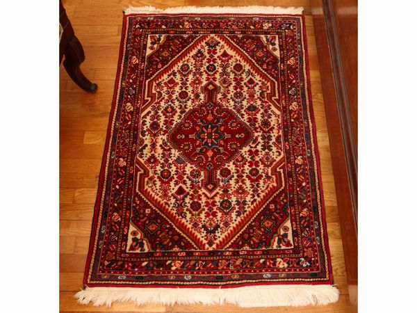 Tappeto persiano  - Asta Una casa fiorentina. Tra tradizione e modernit Le collezioni, i dipinti, gli arredi - III  - Associazione Nazionale - Case d'Asta italiane