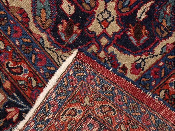 Tappeto persiano  - Asta Una casa fiorentina. Tra tradizione e modernit Le collezioni, i dipinti, gli arredi - III  - Associazione Nazionale - Case d'Asta italiane