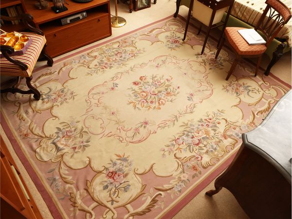 Tappeto Aubusson  - Asta Una casa fiorentina. Tra tradizione e modernit Le collezioni, i dipinti, gli arredi - III  - Associazione Nazionale - Case d'Asta italiane