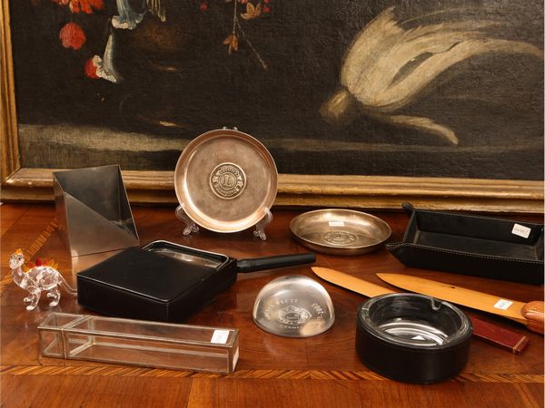 Lotto di accessori da scrivania  - Asta Una casa fiorentina. Tra tradizione e modernit Le collezioni, i dipinti, gli arredi - III  - Associazione Nazionale - Case d'Asta italiane