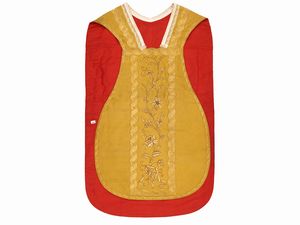 Pianeta in gros dorato, XIX secolo  - Asta Una casa fiorentina. Tra tradizione e modernit Le collezioni, i dipinti, gli arredi - III  - Associazione Nazionale - Case d'Asta italiane