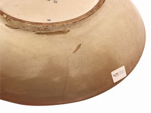 Piatto in terracotta smalata, Manifattura Chini Mugello  - Asta Una casa fiorentina. Tra tradizione e modernit Le collezioni, i dipinti, gli arredi - III  - Associazione Nazionale - Case d'Asta italiane