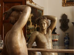 Eros, Manifattura di Signa, inizio del XX secolo  - Asta Una casa fiorentina. Tra tradizione e modernit Le collezioni, i dipinti, gli arredi - III  - Associazione Nazionale - Case d'Asta italiane