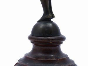 Lotto di curiosit per la casa  - Asta Una casa fiorentina. Tra tradizione e modernit Le collezioni, i dipinti, gli arredi - III  - Associazione Nazionale - Case d'Asta italiane