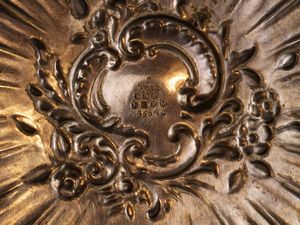 Cestino in metallo argentato  - Asta Una casa fiorentina. Tra tradizione e modernit Le collezioni, i dipinti, gli arredi - III  - Associazione Nazionale - Case d'Asta italiane