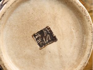 Coppia di vasi  balaustro in ceramica  - Asta Una casa fiorentina. Tra tradizione e modernit Le collezioni, i dipinti, gli arredi - III  - Associazione Nazionale - Case d'Asta italiane