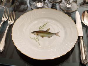 Serie di dodici piatti da pesce in porcellana, Richard Ginori  - Asta Una casa fiorentina. Tra tradizione e modernit Le collezioni, i dipinti, gli arredi - III  - Associazione Nazionale - Case d'Asta italiane