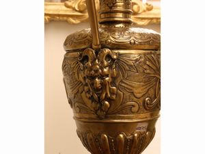 Grande brocca in metallo  - Asta Una casa fiorentina. Tra tradizione e modernit Le collezioni, i dipinti, gli arredi - III  - Associazione Nazionale - Case d'Asta italiane