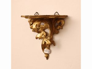 Coppia di vasi ad anfora in porcellana lumeggiata in oro  - Asta Una casa fiorentina. Tra tradizione e modernit Le collezioni, i dipinti, gli arredi - III  - Associazione Nazionale - Case d'Asta italiane