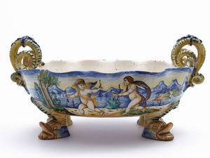 Centrotavola a navicella in terracotta invetriata, Cantagalli  - Asta Una casa fiorentina. Tra tradizione e modernit Le collezioni, i dipinti, gli arredi - III  - Associazione Nazionale - Case d'Asta italiane