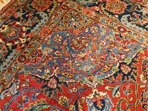 Grande tappeto persiano  - Asta Una casa fiorentina. Tra tradizione e modernit Le collezioni, i dipinti, gli arredi - III  - Associazione Nazionale - Case d'Asta italiane