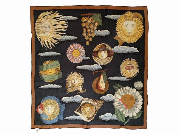 Fornasetti, 12 mesi 12 soli, Foulard in seta  - Asta Vintagemania - Associazione Nazionale - Case d'Asta italiane