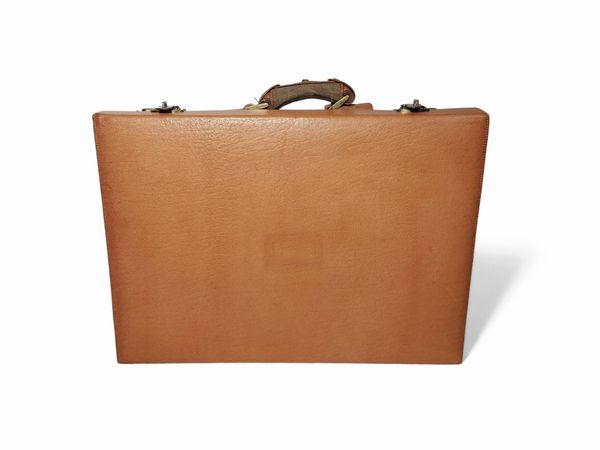 Gucci, Raffinato set maschile da viaggio con dettagli in argento, Anni Trenta  - Asta Vintagemania - Associazione Nazionale - Case d'Asta italiane