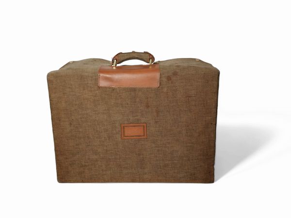 Gucci, Raffinato set maschile da viaggio con dettagli in argento, Anni Trenta  - Asta Vintagemania - Associazione Nazionale - Case d'Asta italiane